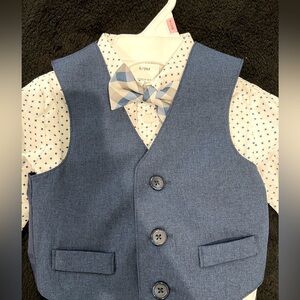 💙HOST PICK💙 6-9mth, Van Heusen 4 piece dark blue suit